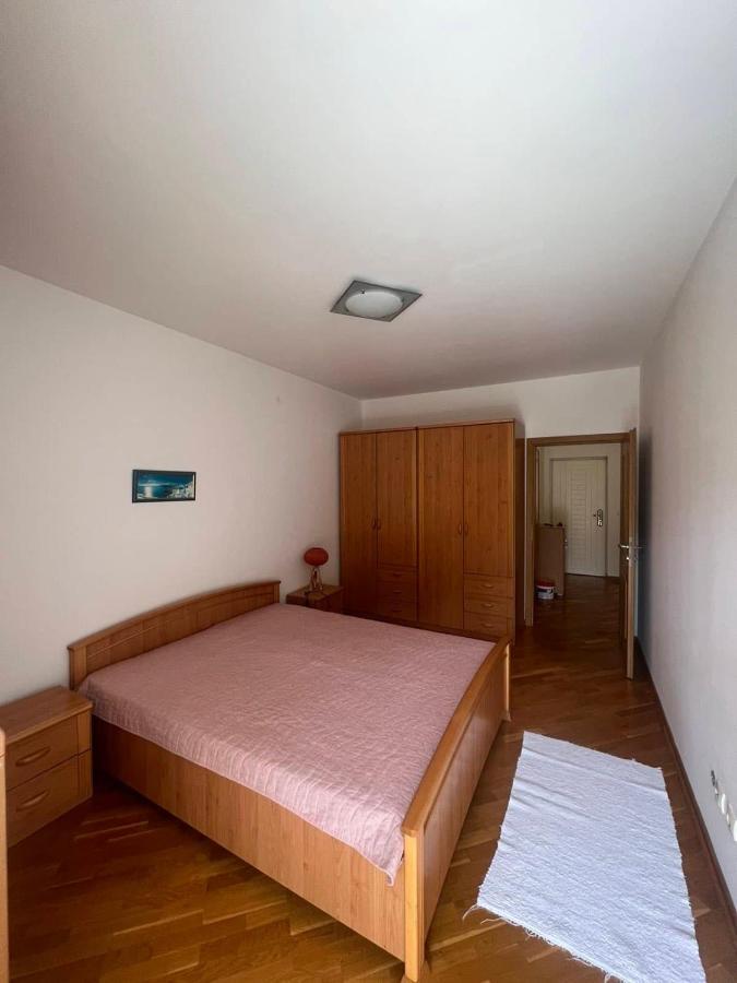 Monterus With Sea View In Becici