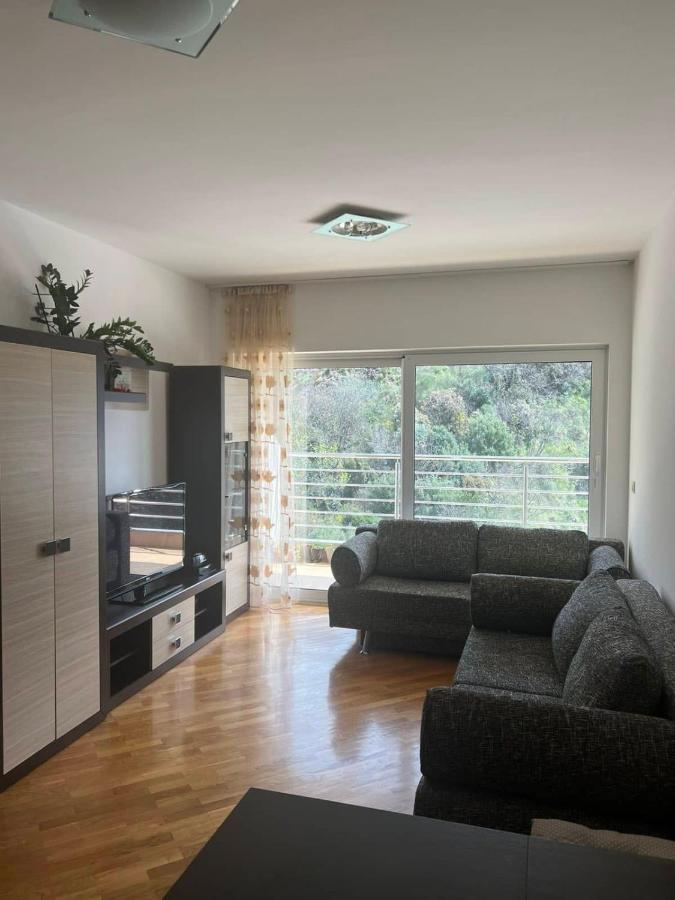 Monterus With Sea View In Becici